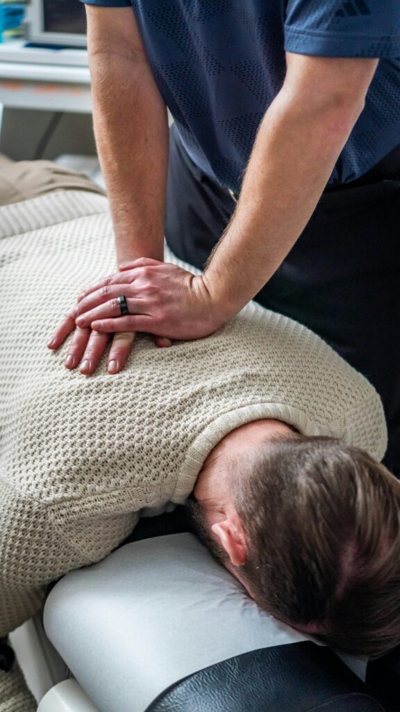 Chiropractic treatment for musculoskeletal pain